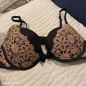 Victoria’s Secret Push-up Bra